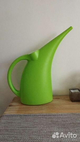 Балконный ящик для цветов,лейка