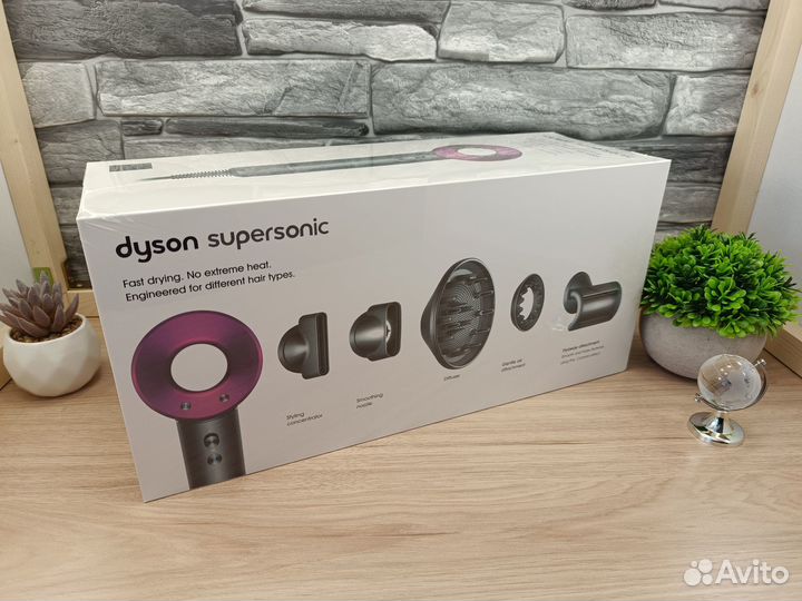 Dyson фен HD08