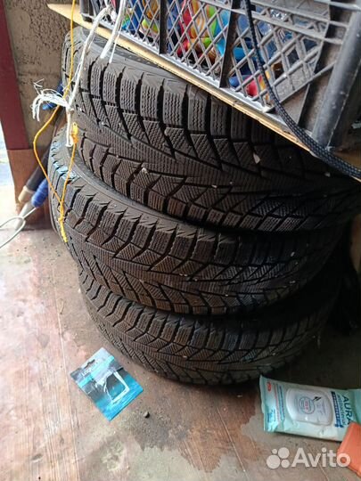 Hankook Winter I'Cept IZ2 185/60 R15 88T