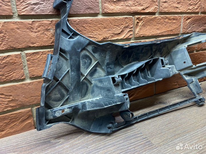 Кронштейн фары противотуманной правой Bmw X3 G01