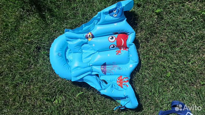 Жилет для плавания