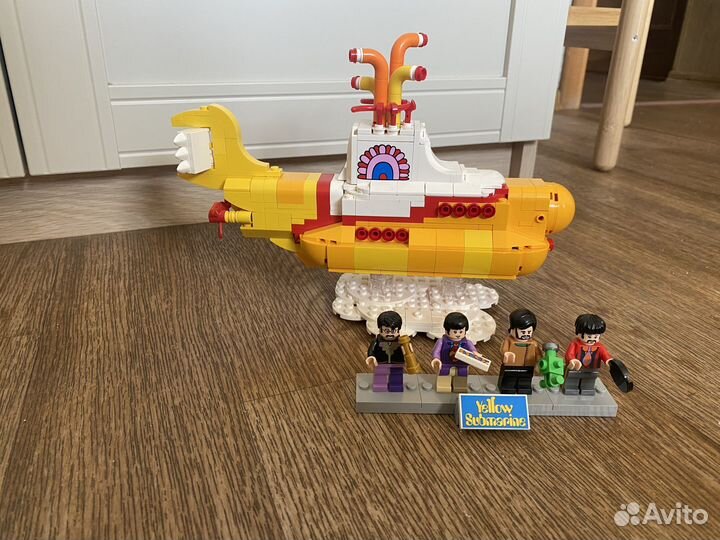 Lego yellow submarine