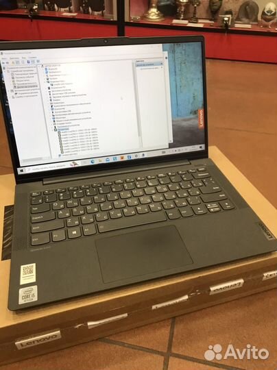 Стильный ноутбук Lenovo