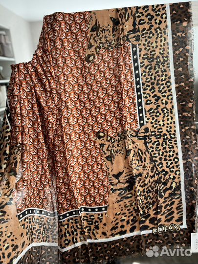 Платок Guess шарф палантин