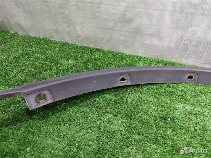 Молдинг крыла переднего левого BMW X3 (E83) 2004