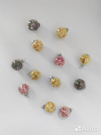 Елочные шары с сухоцветами