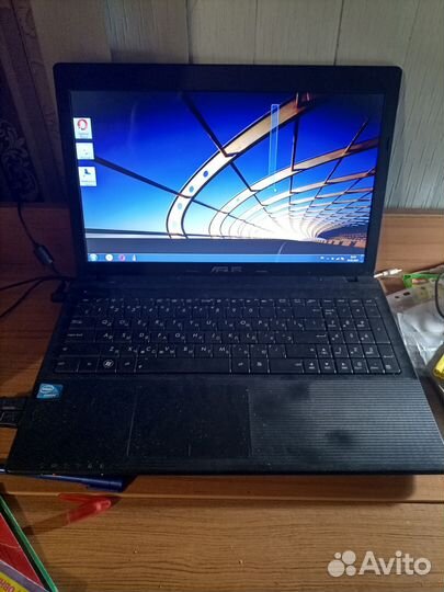 Ноутбук asus