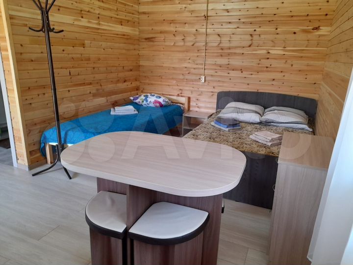 Дом 25 м² на участке 10 сот.