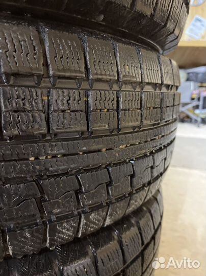 Toyo Winter Tranpath MK4a 225/55 R18