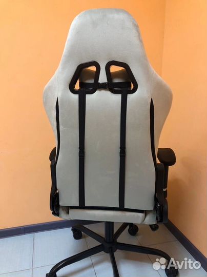 Компьютерное игровое (геймерское) кресло. Новые