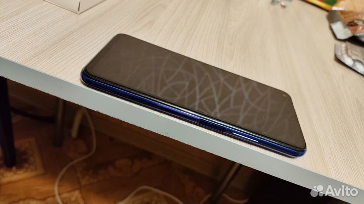 HONOR 20, 6/128 ГБ