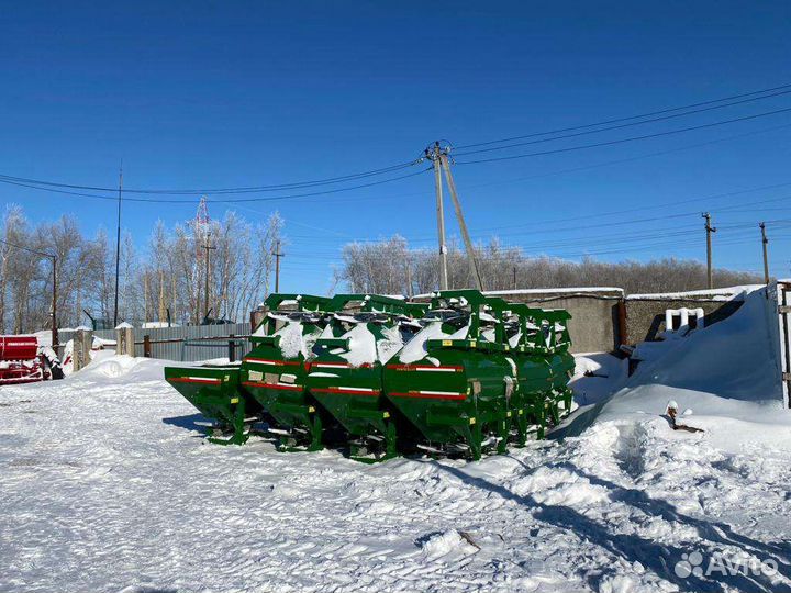 Разбрасыватель удобрений Оптсельмаш Фермер, 2023