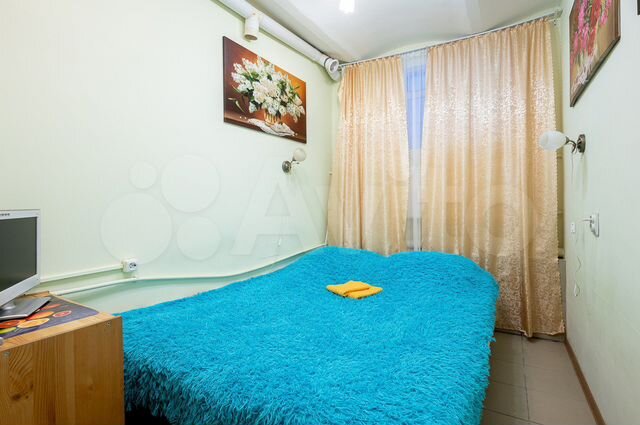 Комната 10 м², 1/6 эт.