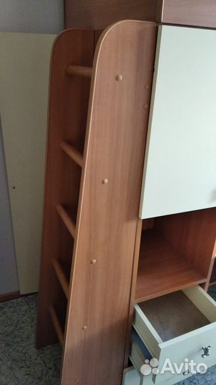 Детский школьный уголок