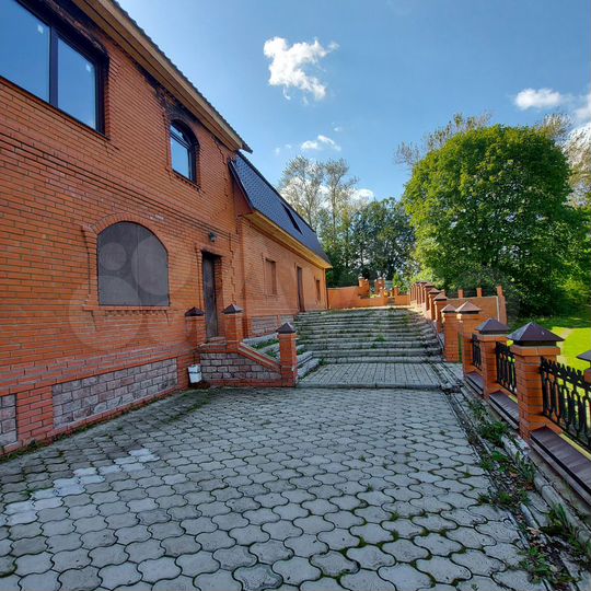 Дом 252 м² на участке 16 сот.