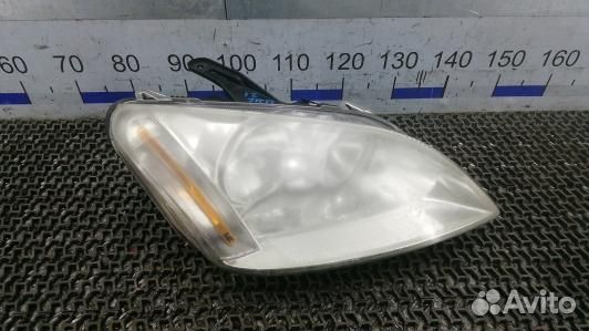 Фара правая ford C-MAX 1 (UML21MU01)