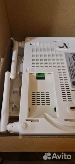 Нuаwei HG8245Н. Oптичeский терминал