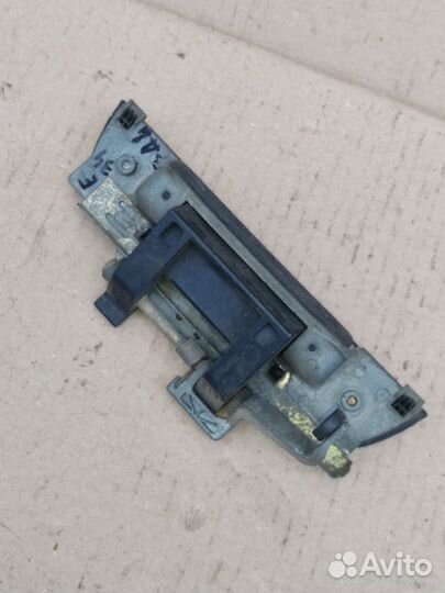 Ручка двери задняя левая bmw 5 e34