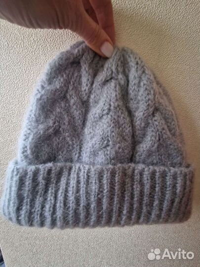 Шапка новая COS