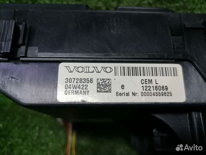 Центральный электронный модуль (CEM) 30728356 Volv