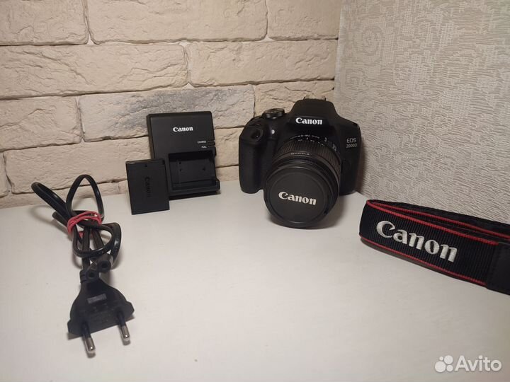 Canon eos 2000d с объективом Как новый
