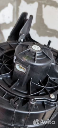 Моторчик печки Hyundai Santa Fe 2CM