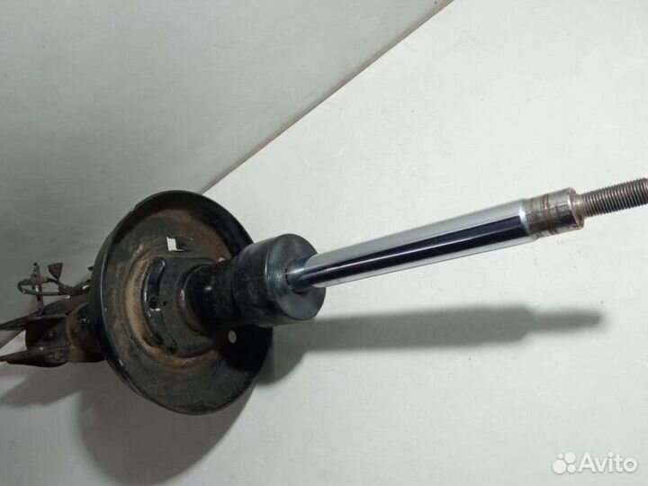 Амортизатор передний левый Opel Vectra B 9156159