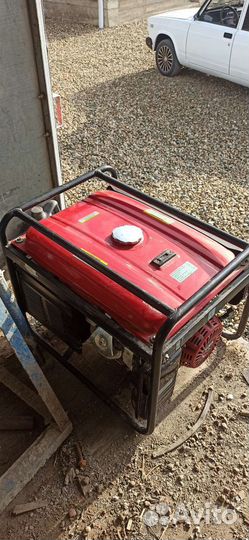 Генератор бензиновый 5 квт