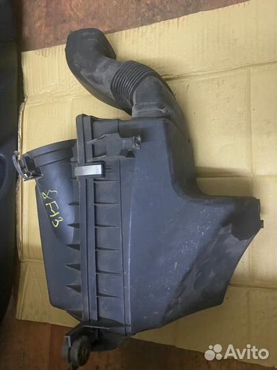 Корпус воздушного фильтра BMW X5 E53 2005 3.0