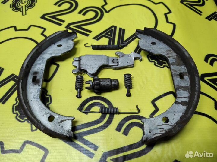 Механизм стояночного тормоза задний левый Bmw X5