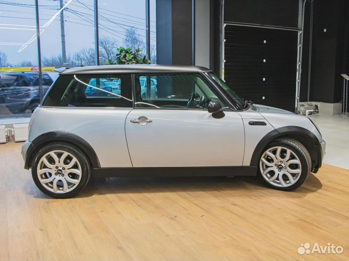 MINI Cooper 1.6 МТ, 2002, 160 000 км