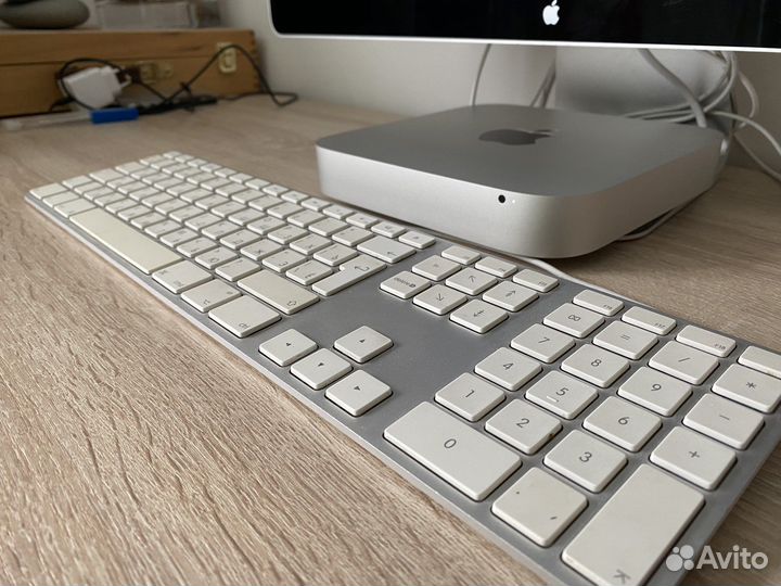 Apple Mac mini 2011 i5 12гб 512мб ssd700гб