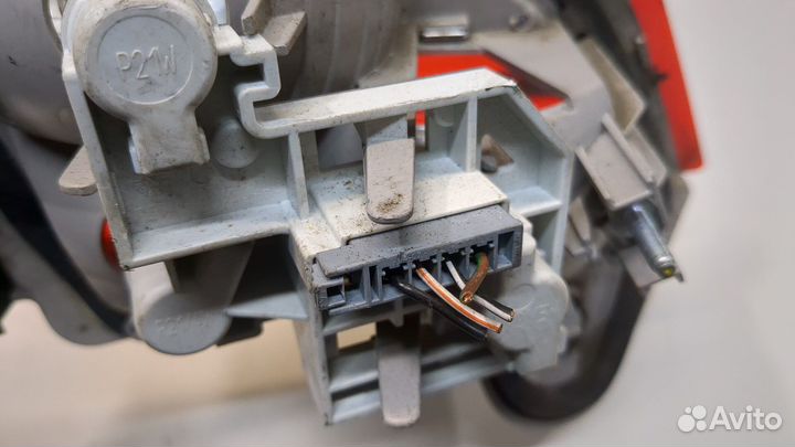 Фонарь крышки багажника Ford Mondeo 4, 2012