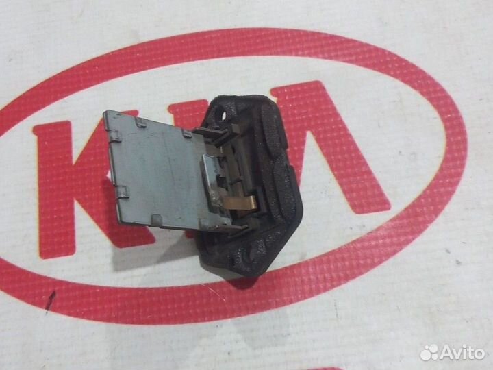 Резистор печки Kia Rio 2 JB