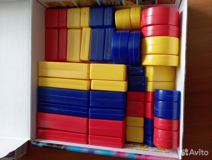 Развивающие игрушки