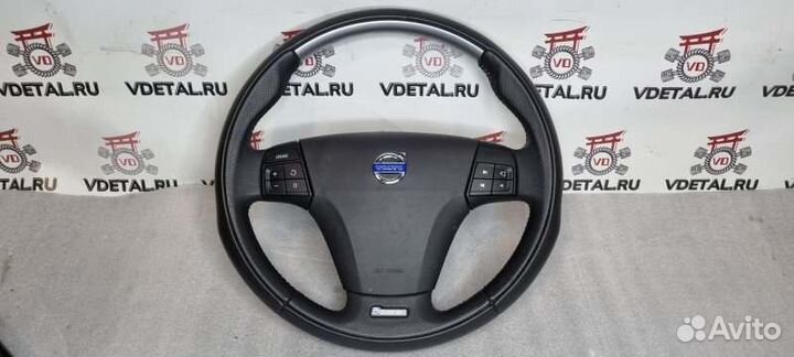 Руль R-design Volvo S40 седан B5244S4 2008