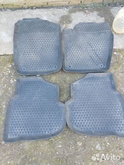 Автомобильные коврики polo