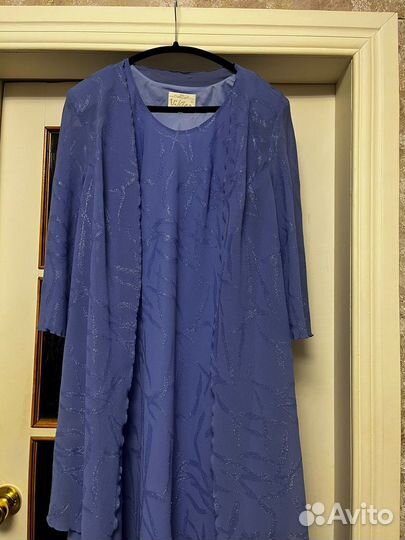 Продается платье