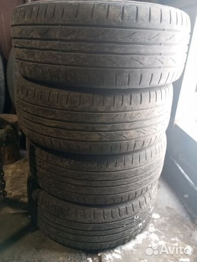 Kumho Ecsta 711 205/55 R16