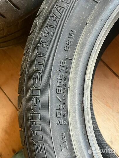 Goodyear EfficientGrip Performance 205/60 R16 92W