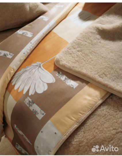 Комплект из шерсти Ламы, новый