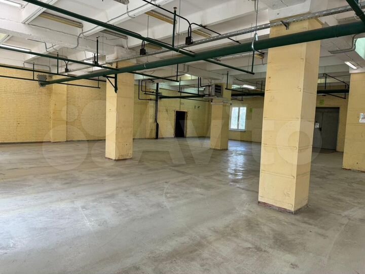 Склад, 2500 м²