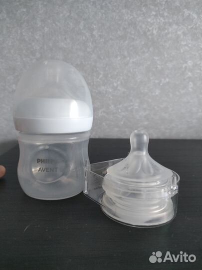 Бутылочка и соски avent natural response 3 шт
