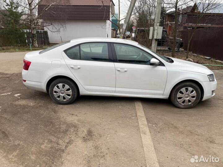 Skoda Octavia 1.6 AT, 2015, 545 000 км