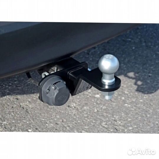 Фаркоп Toyota RAV4 2013- съемное крепление шара