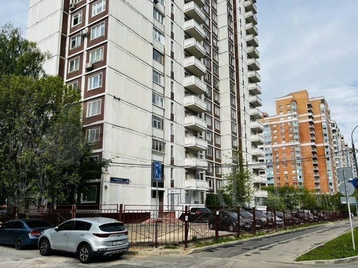 Продам офисное помещение, 123.8 м²