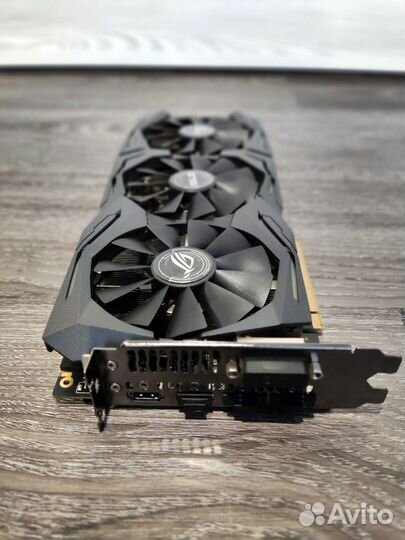 Видеокарта Asus ROG Strix GTX 1070