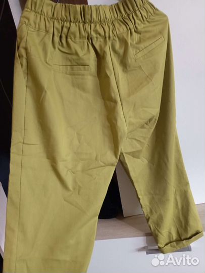 Брюки капри