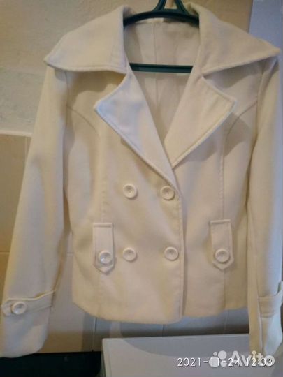 Пальто женское 42 44