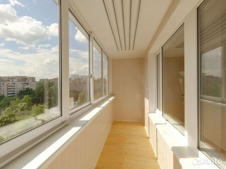 Остекление и отделка балконов